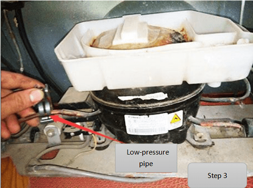 picture telling you which one is low pressure pipe and a worker is cutting it with a micro tube cutter
